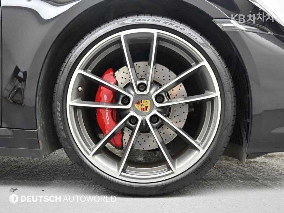 2021 Porsche 911(992) photo