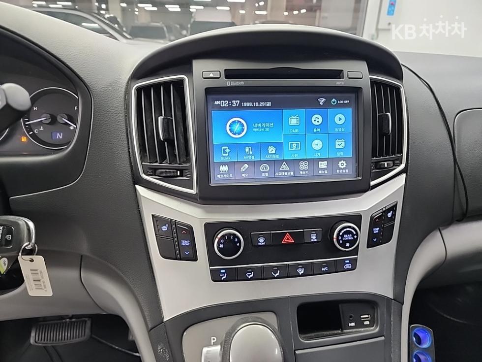 Hyundai Starex — miniaturë 10