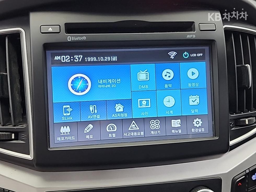 Hyundai Starex — miniaturë 13