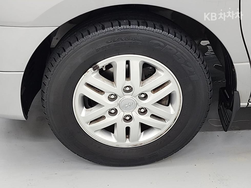 Hyundai Starex — miniaturë 19