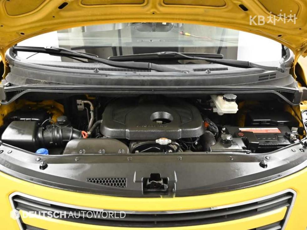 Hyundai Starex — miniaturë 6