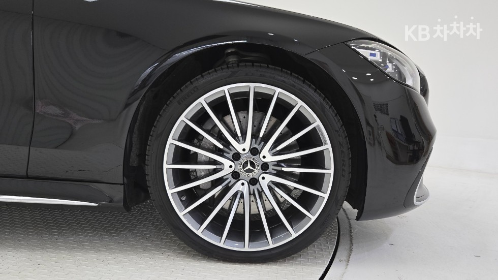 Mercedes-Benz S-klasse — miniaturë 7