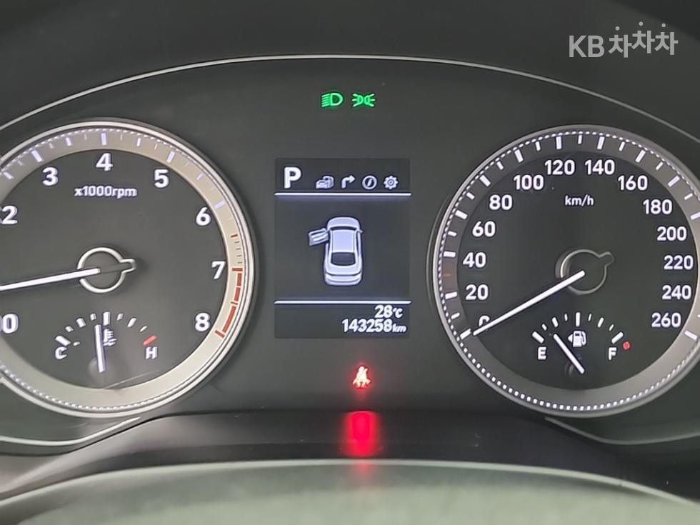 Hyundai Grandeur — miniaturë 6