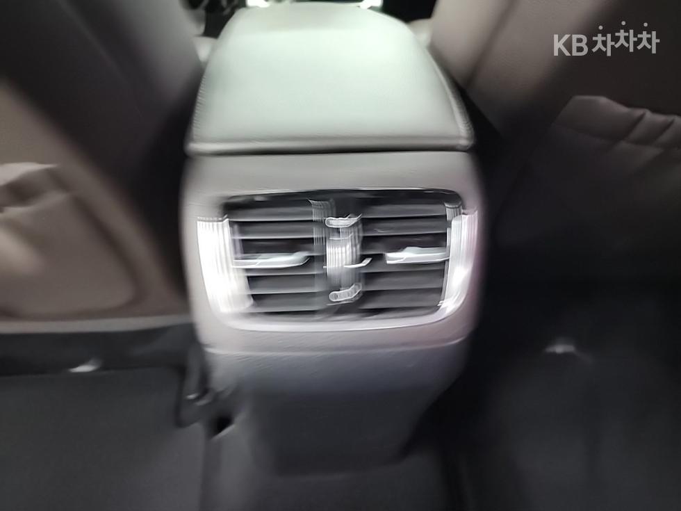 Hyundai Grandeur — miniaturë 13