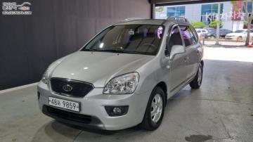 Kia Carens 2.0 LPI GX — foto 1