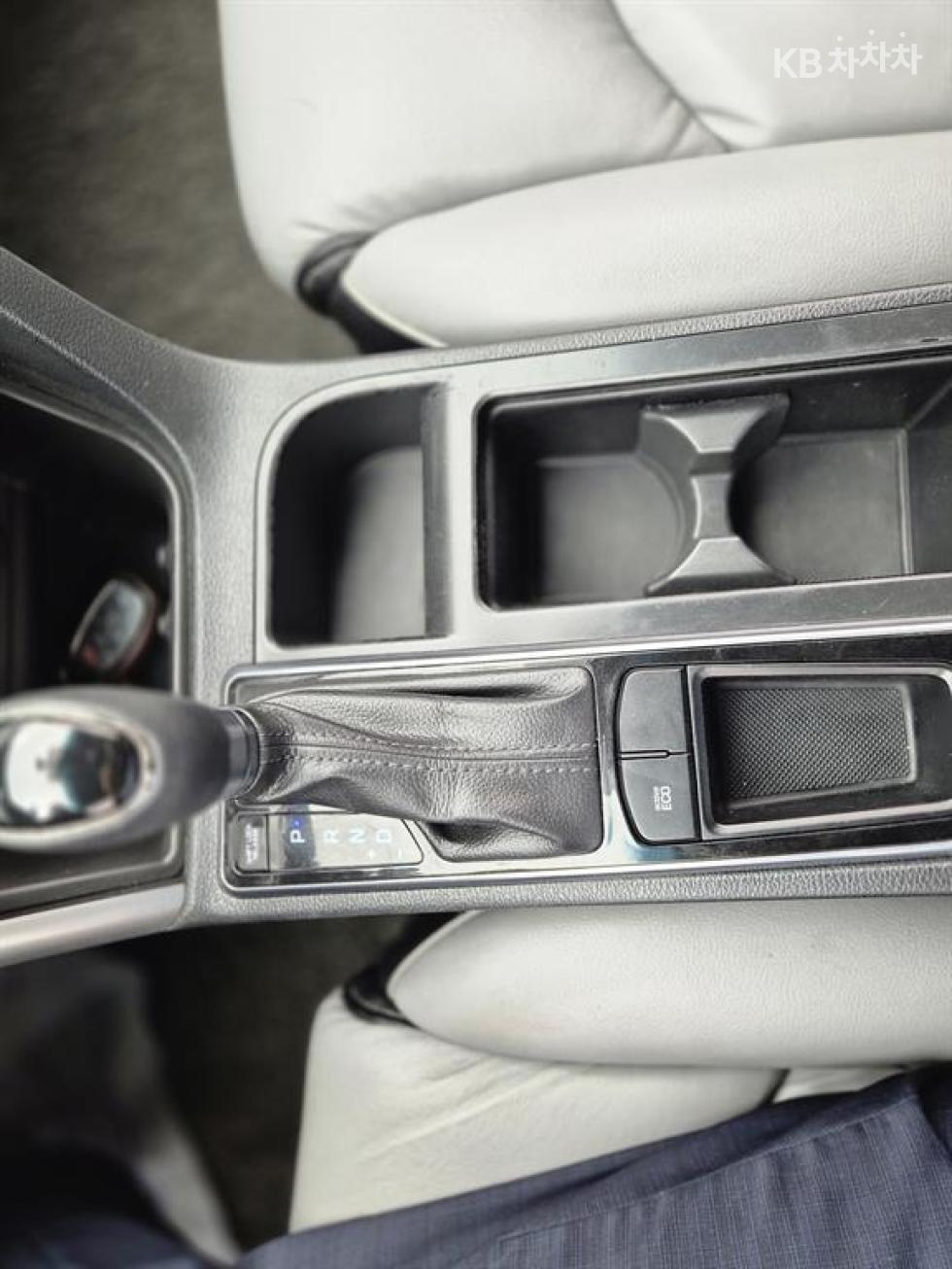 Hyundai Sonata — miniaturë 14