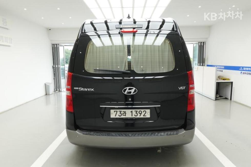 Hyundai Starex — miniaturë 5