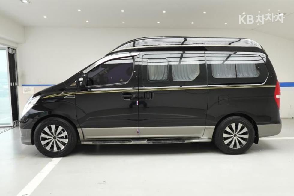 Hyundai Starex — miniaturë 8