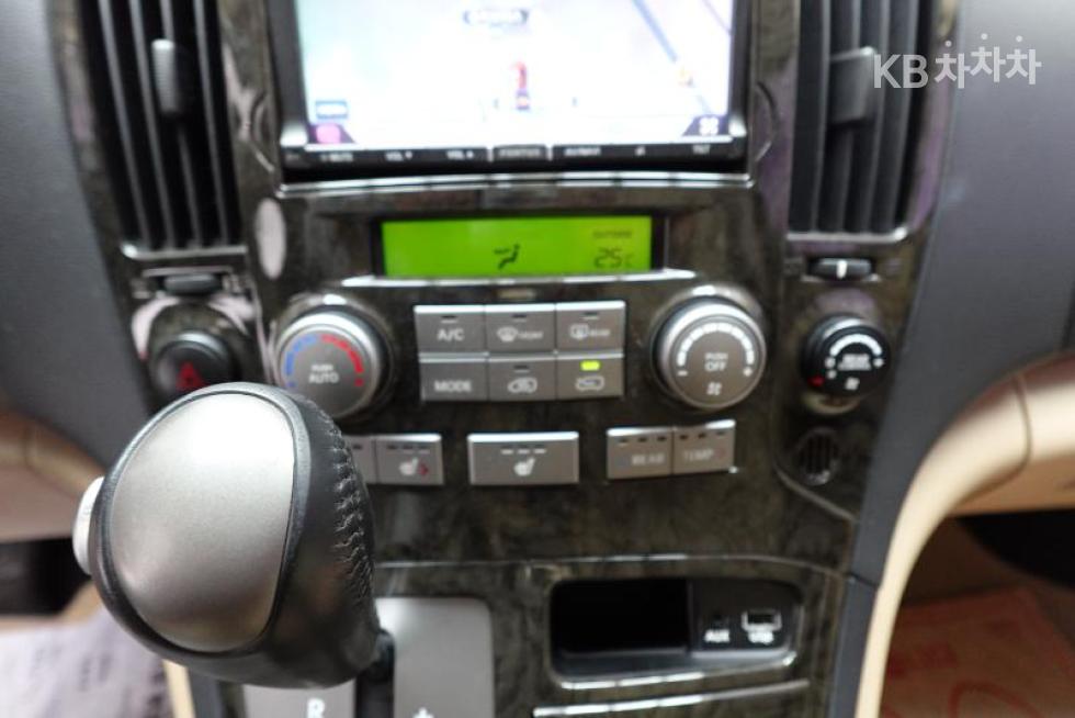 Hyundai Starex — miniaturë 14