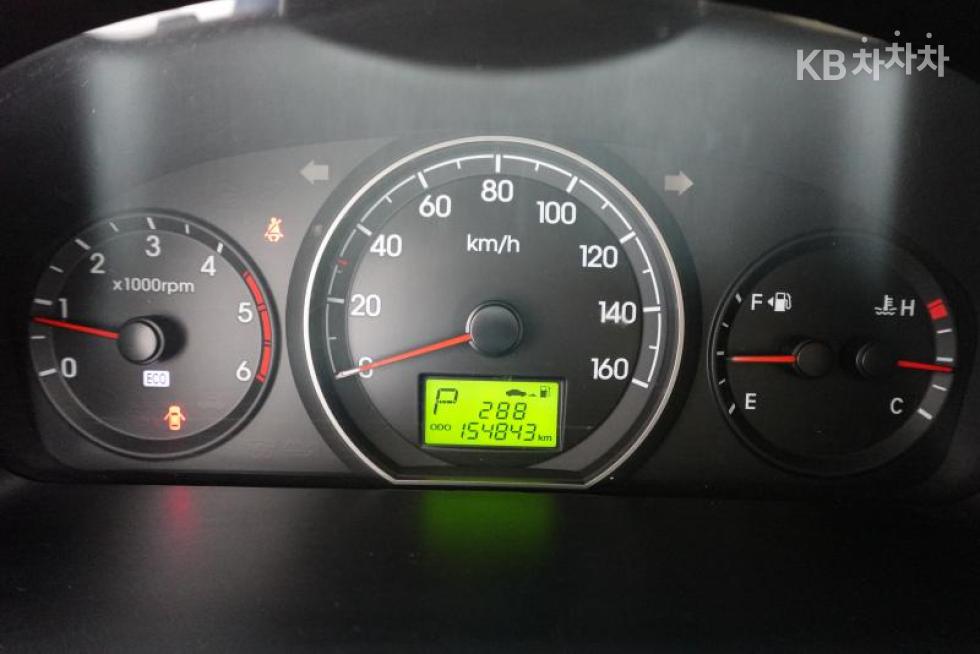 Hyundai Starex — miniaturë 17