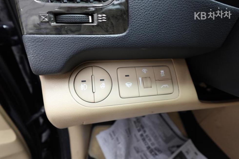 Hyundai Starex — miniaturë 20