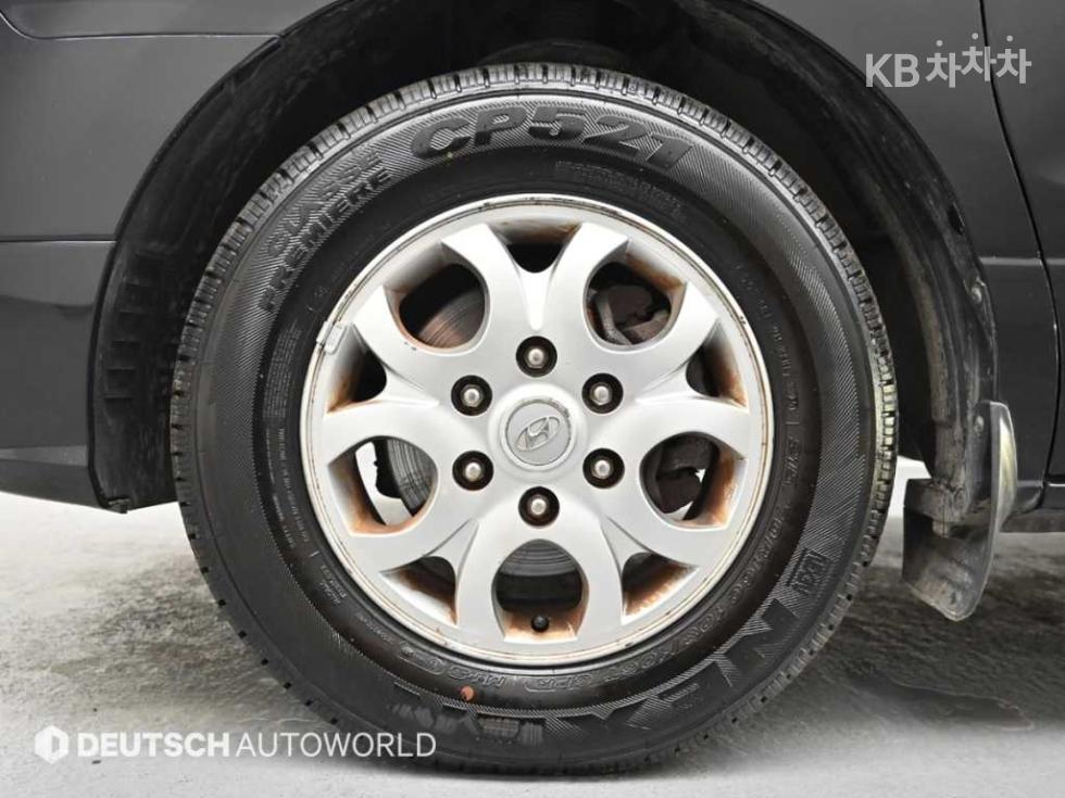 Hyundai Starex — miniaturë 5