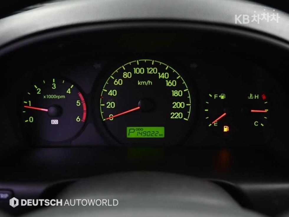Hyundai Starex — miniaturë 8