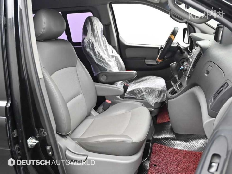 Hyundai Starex — miniaturë 10