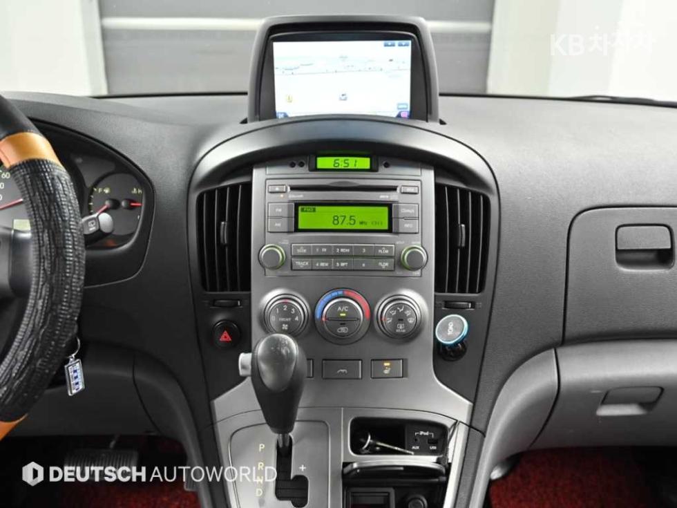 Hyundai Starex — miniaturë 14