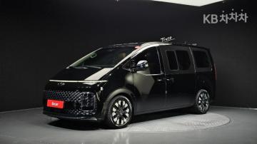 Hyundai Staria 2.2 라운지 9 AWD — foto 1