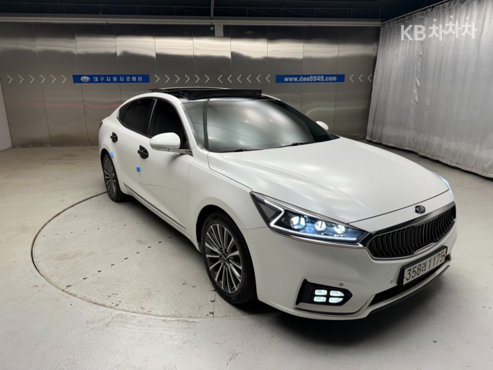 Kia K7 — miniaturë 2