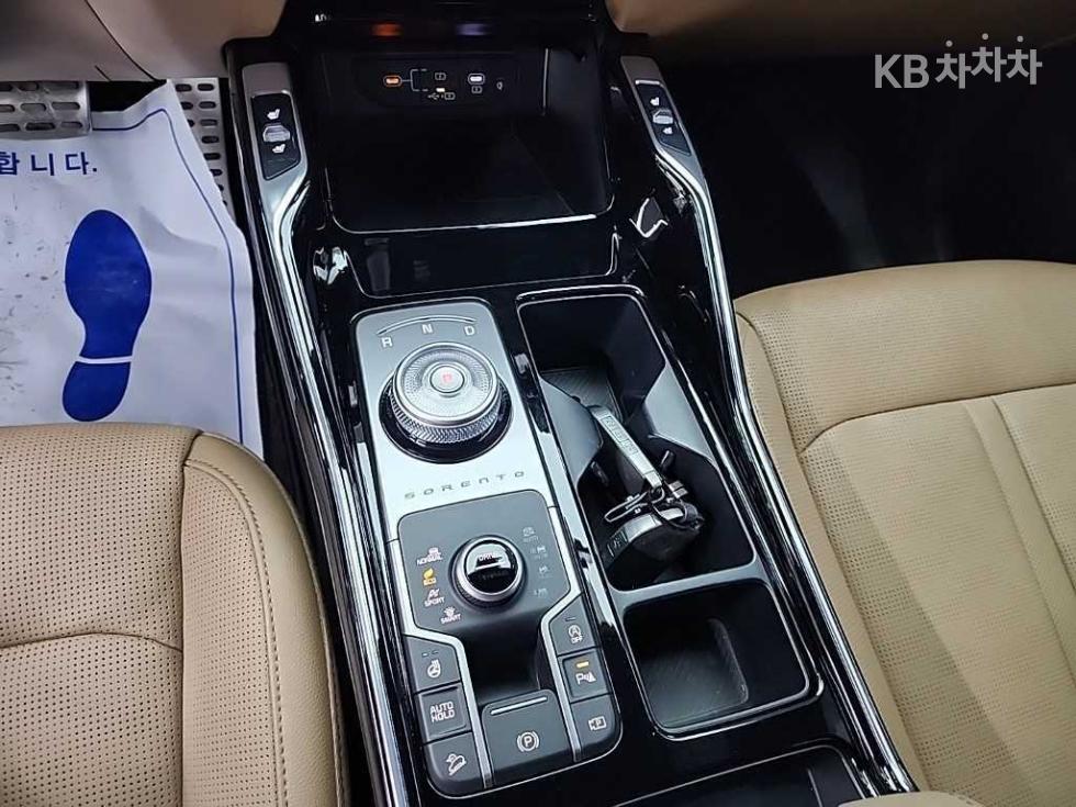 2023 Kia MQ4 photo