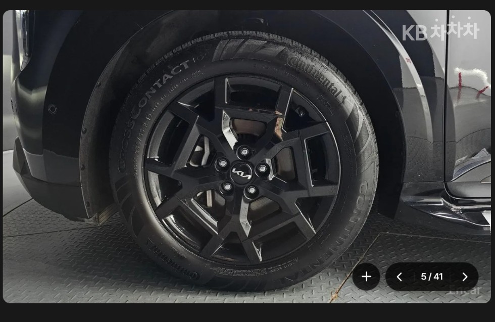 Kia Carnival — miniaturë 5