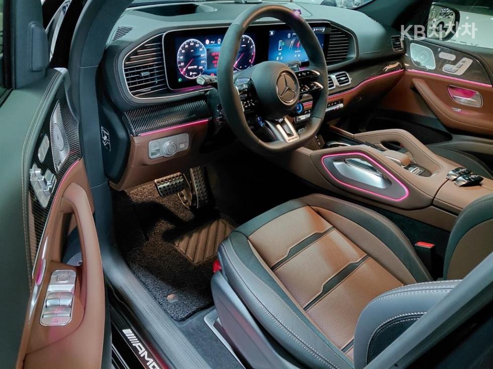 Mercedes-Benz GLE — miniaturë 9
