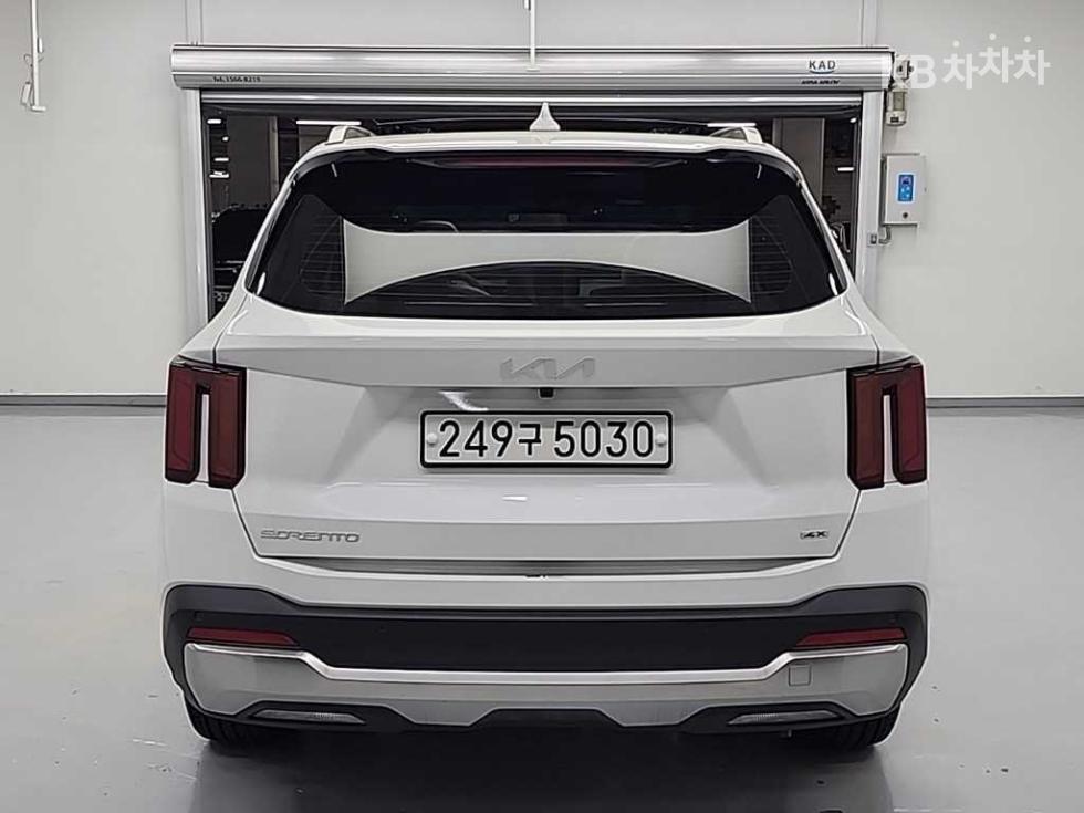 2025 Kia MQ4 photo