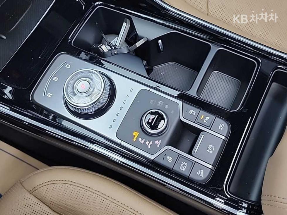 2025 Kia MQ4 photo