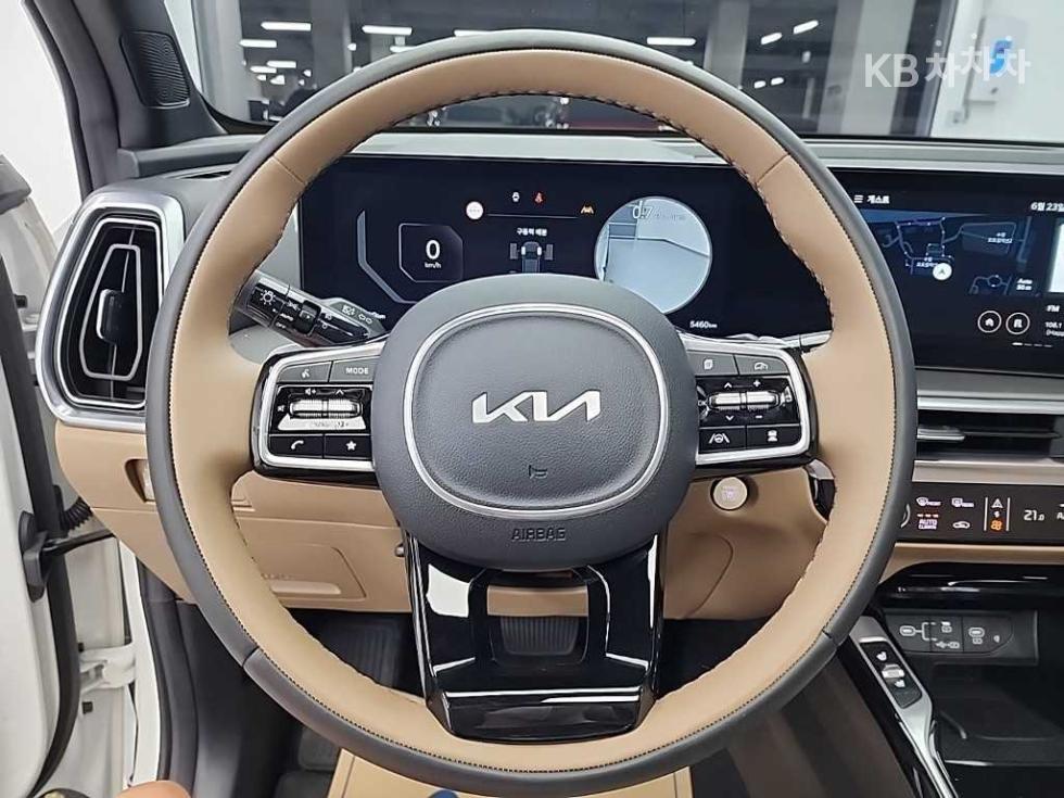 2025 Kia MQ4 photo