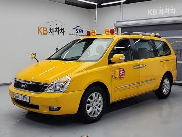Kia Carnival 그랜드카니발 GLX — foto 1