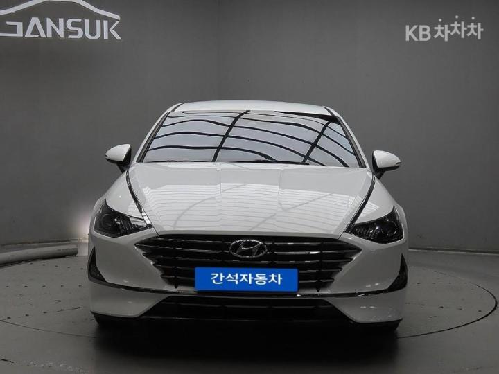 Hyundai Sonata 2.0 LPG 렌터카 — foto 1
