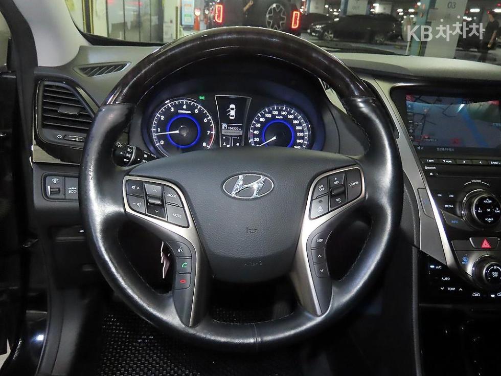 Hyundai Grandeur — miniaturë 8