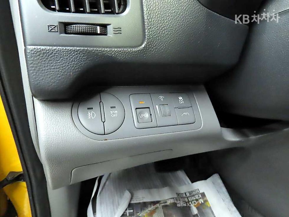 Hyundai Starex — miniaturë 14