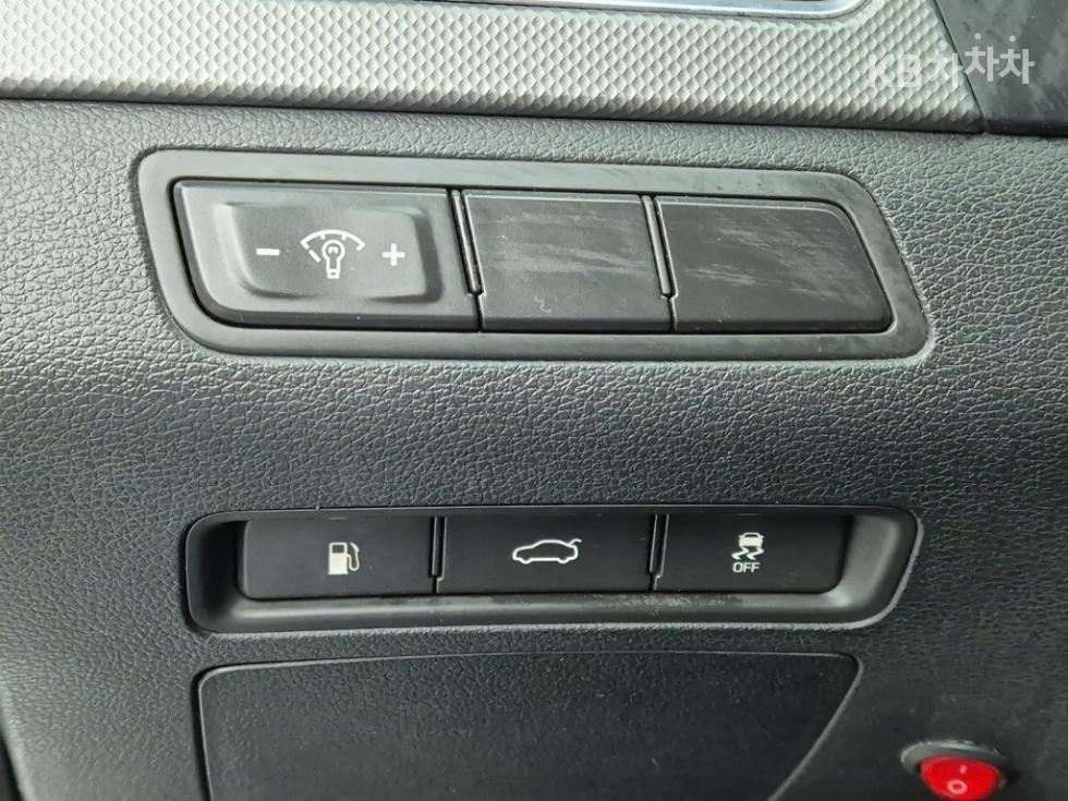 Hyundai Sonata — miniaturë 16