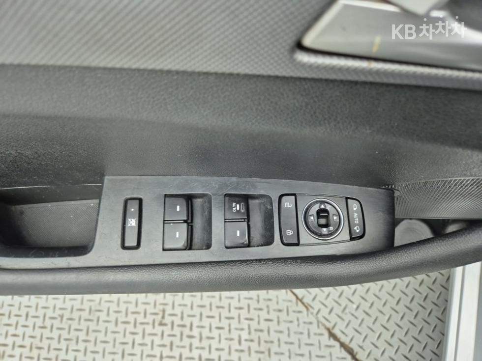 Hyundai Sonata — miniaturë 17