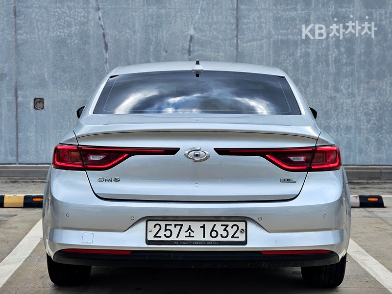 Renault Samsung SM6 — miniaturë 3