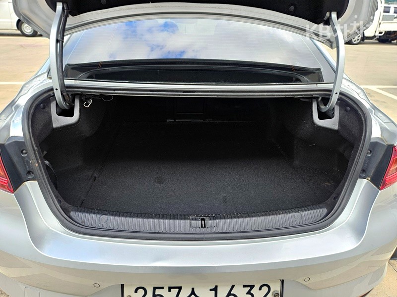 Renault Samsung SM6 — miniaturë 17