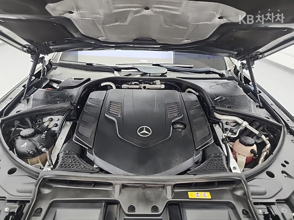 Mercedes-Benz S-klasse — miniaturë 5