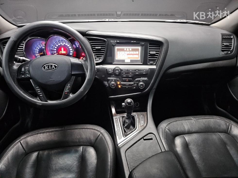 Kia K5 — miniaturë 7