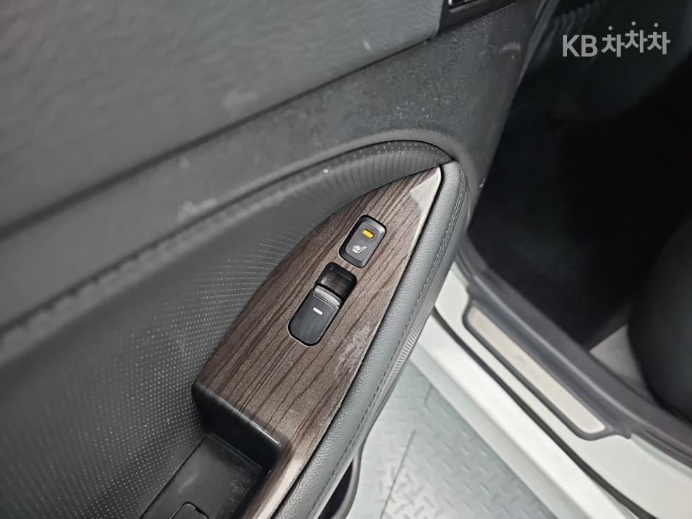 Kia K5 — miniaturë 13