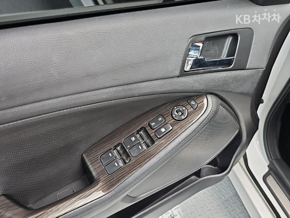 Kia K5 — miniaturë 16