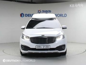 Kia Carnival 9인승 2.2 디젤 하이리무진 — foto 1