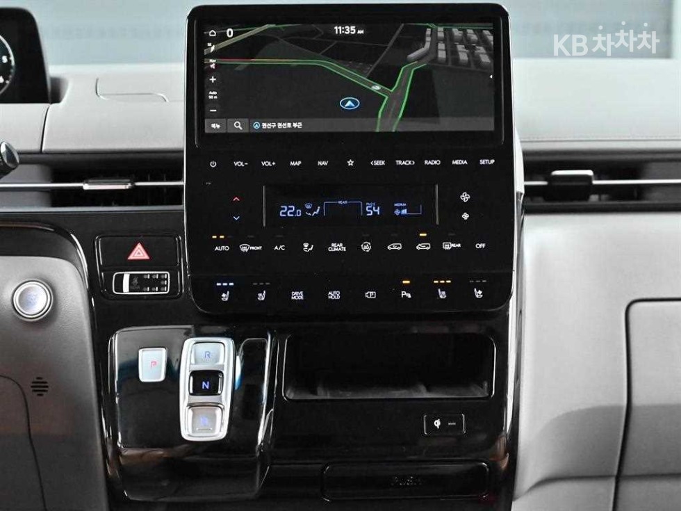 Hyundai Staria — miniaturë 14