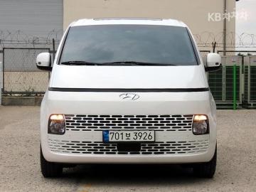 Hyundai Staria 2.2 투어러 11 — foto 1