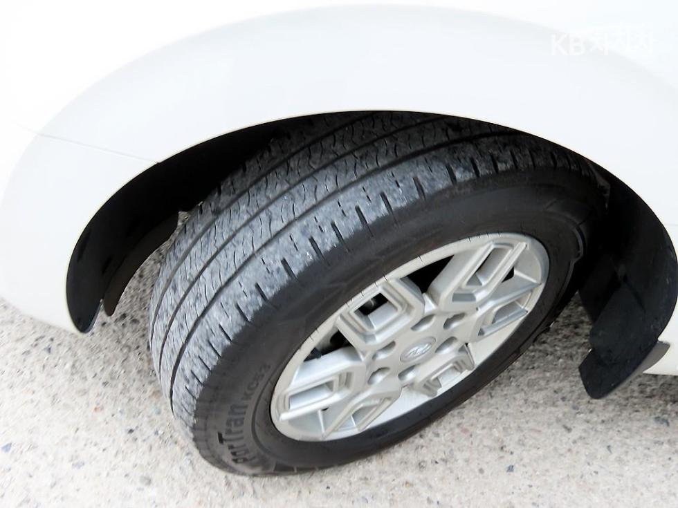 Hyundai Staria — miniaturë 20