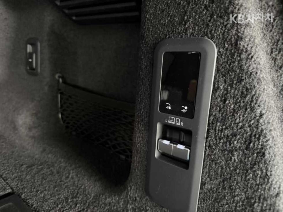 Land Rover Range Rover Sport — miniaturë 16