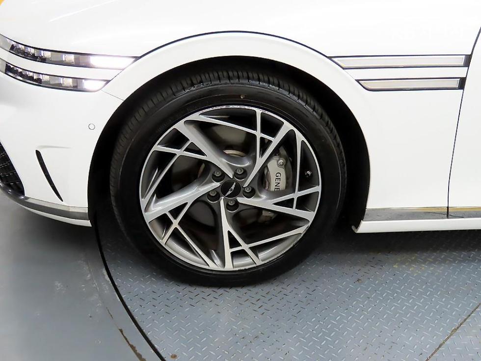 2022 Genesis G90(RS4) photo