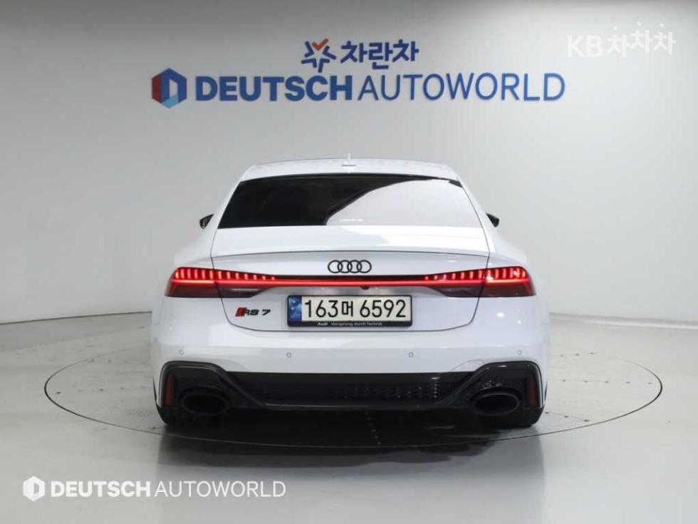 Audi RS7 — miniaturë 4