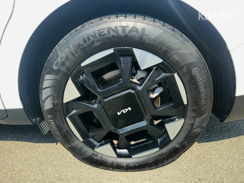 Kia Carnival — miniaturë 30