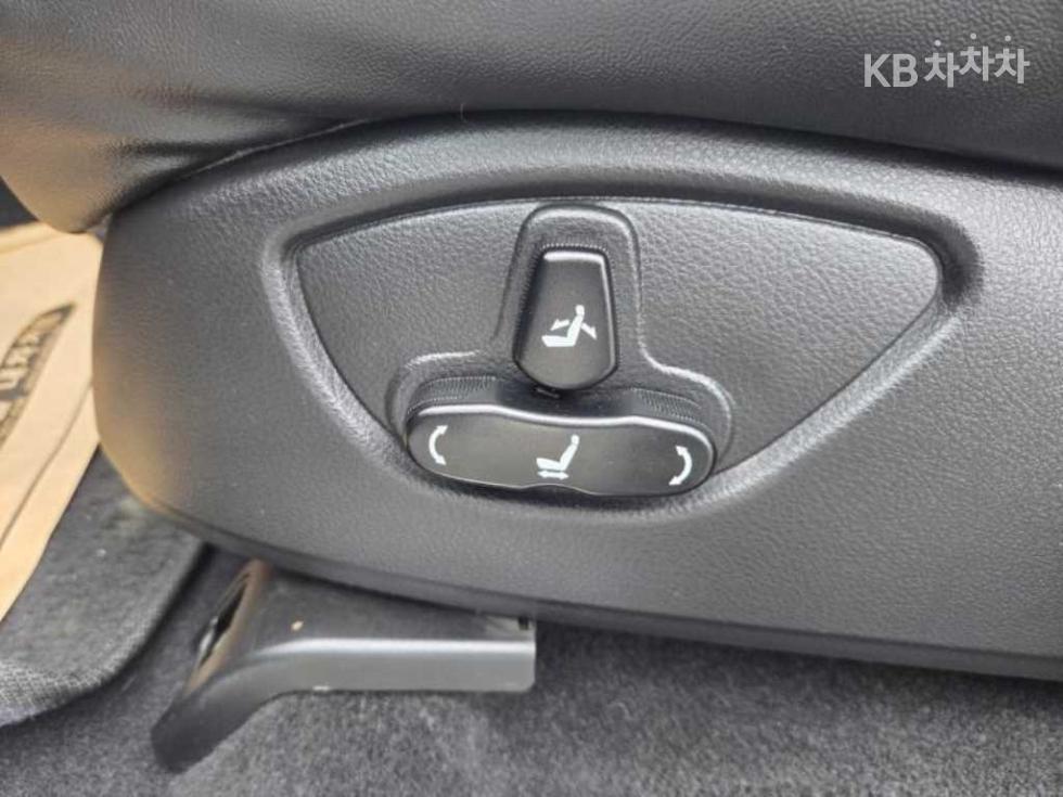 SsangYong Rexton — miniaturë 8