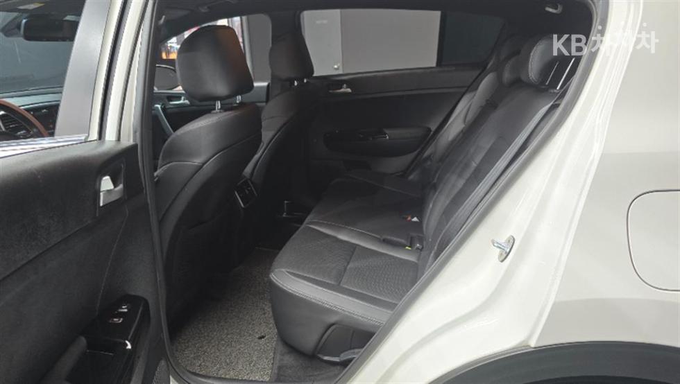 Kia Sportage — miniaturë 12