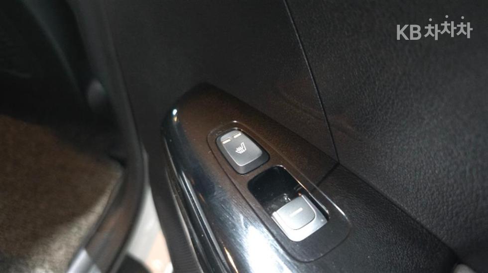 Kia Sportage — miniaturë 16